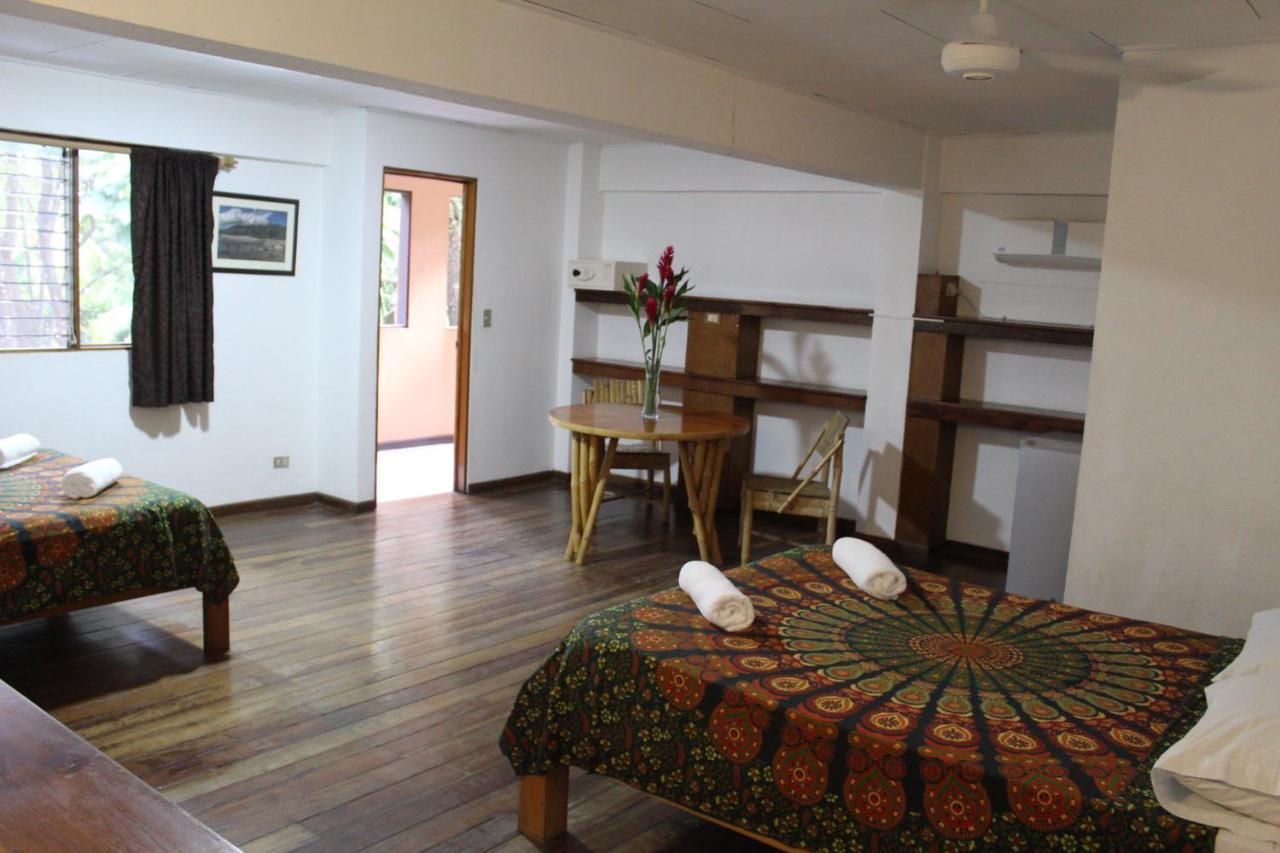 Hostel Tajalin Montezuma Eksteriør billede