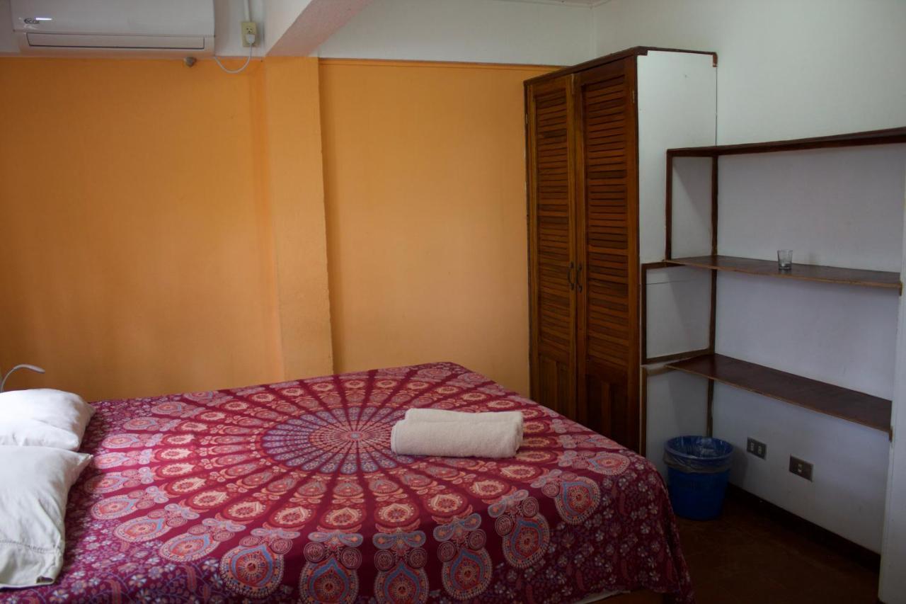 Hostel Tajalin Montezuma Eksteriør billede
